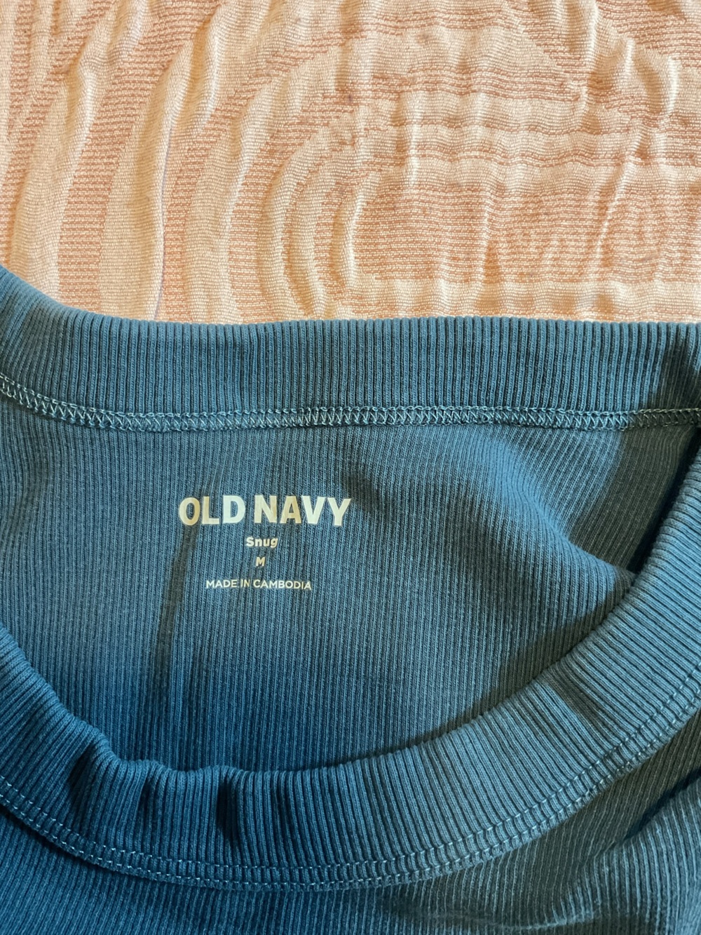 Old Navy Ribbed Crew Tee - Picture 2 of 4